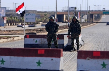 الفرقة الرابعة تعود لثكناتها من ريف دمشق بأوامر روسية